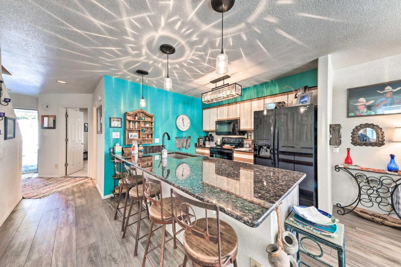 Bright Cloudcroft Condo With Game Room And Deck! Екстер'єр фото
